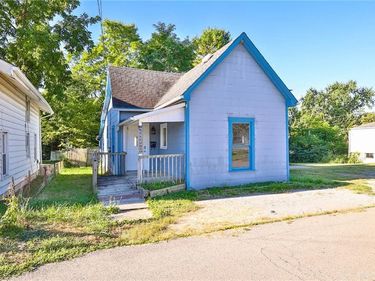 21 S Buckles Avenue, Jamestown Vlg, OH 45335
