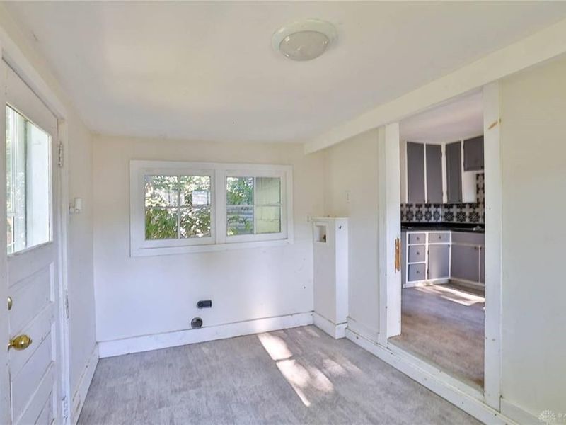 21 S Buckles Avenue, Jamestown, OH 45335 Photo 7