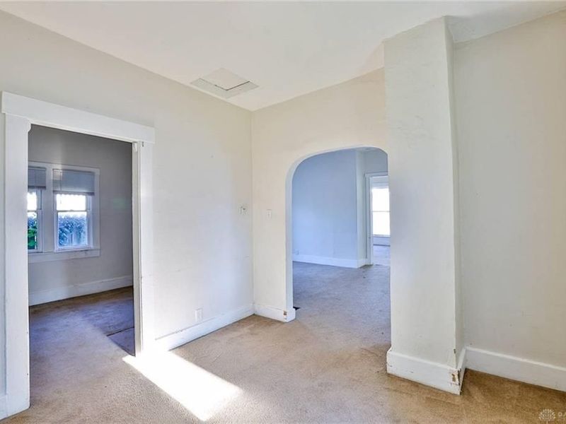 21 S Buckles Avenue, Jamestown, OH 45335 Photo 9