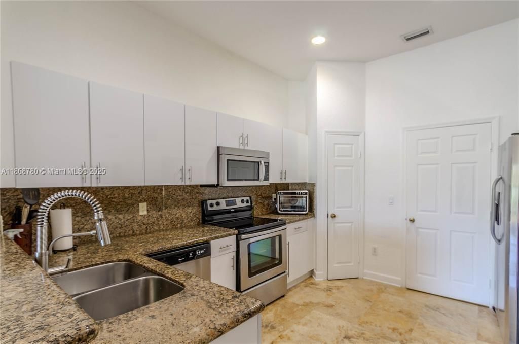 14129 SW 31st St, Miramar, FL 33027 Photo