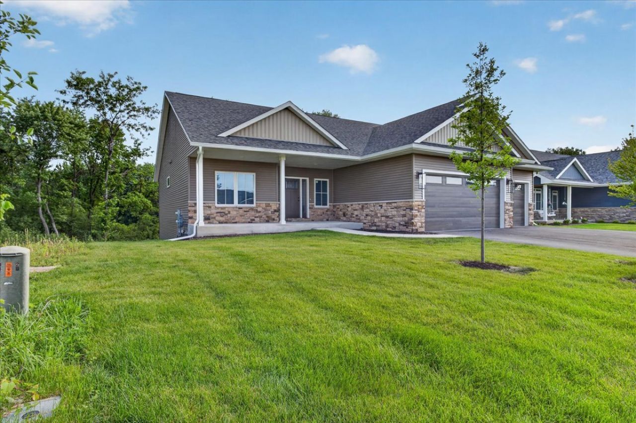 4137 Waters Edge Drive, Belvidere, IL 61008 Main Photo