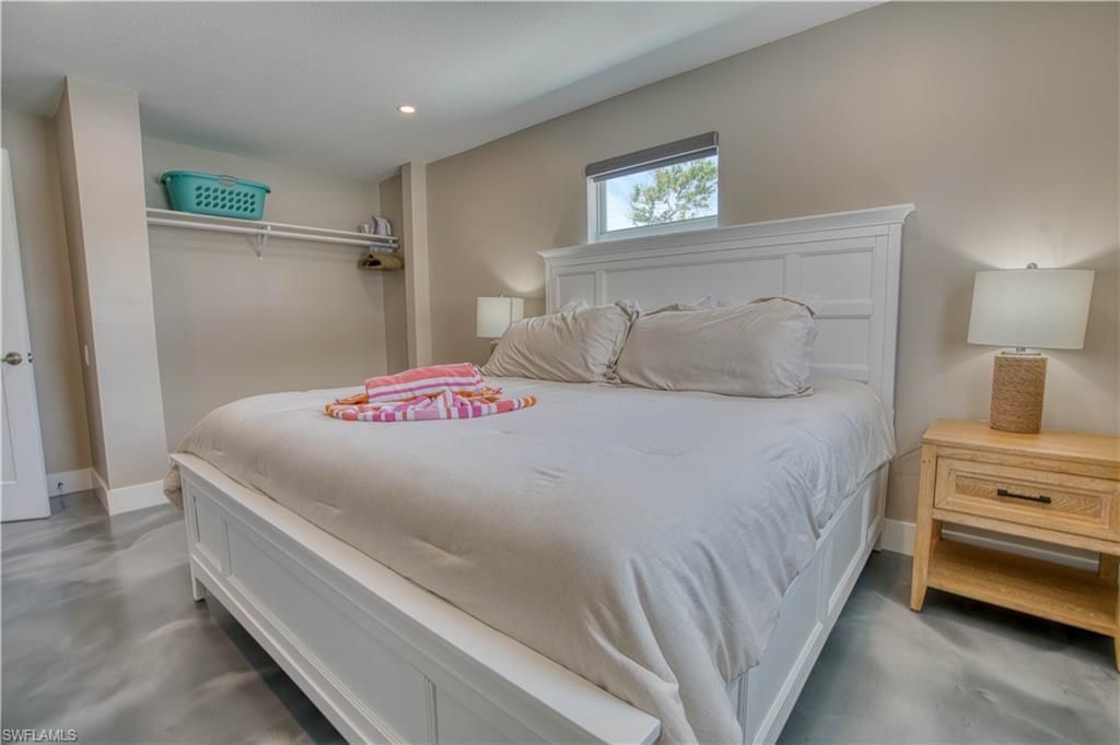 126 Mango St, Fort Myers Beach, FL 33931 Photo