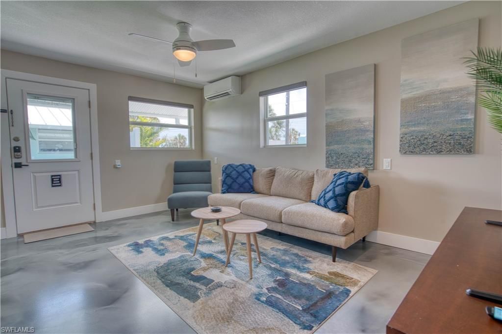 126 Mango St, Fort Myers Beach, FL 33931 Photo