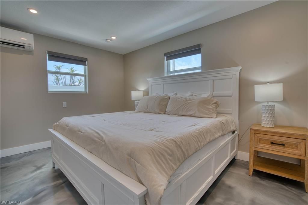 126 Mango St, Fort Myers Beach, FL 33931 Photo