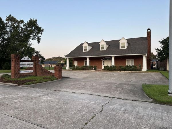 5422 Galeria Dr, Baton Rouge, LA 70816