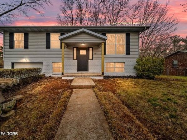 7712 W Sesame Lane, Knoxville, TN 37938