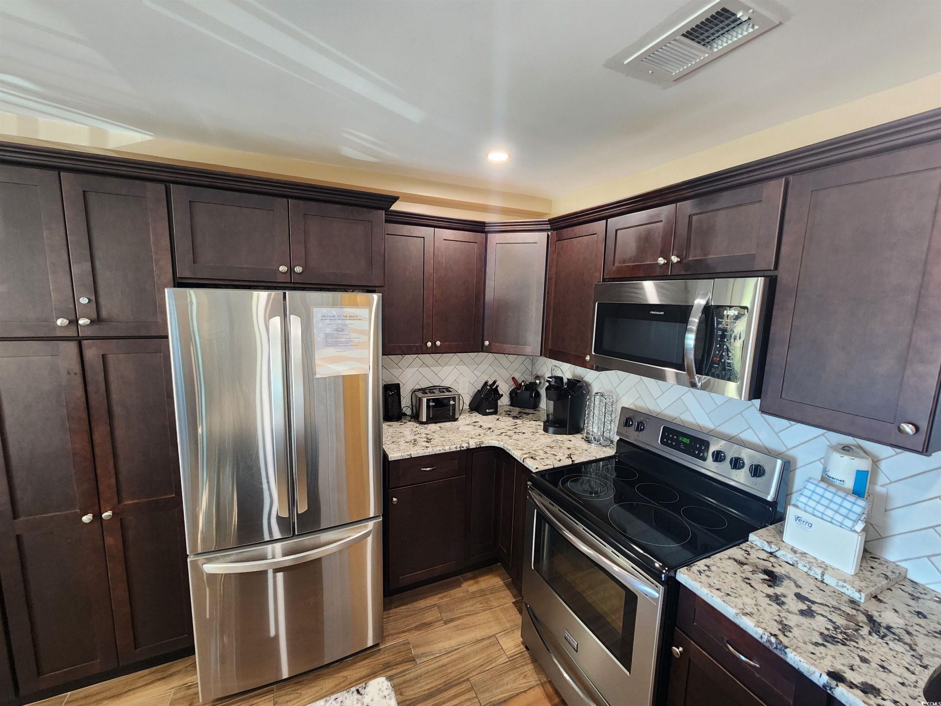 5905 Highway 17 South Photo 16