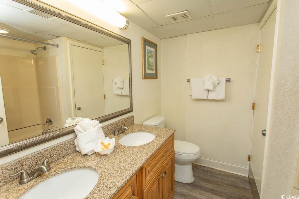 4800 S Ocean Blvd. Photo 6