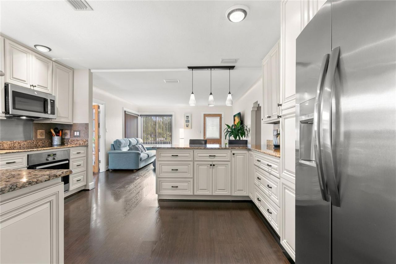 201 39th Street S, Saint Petersburg, FL 33711 Photo