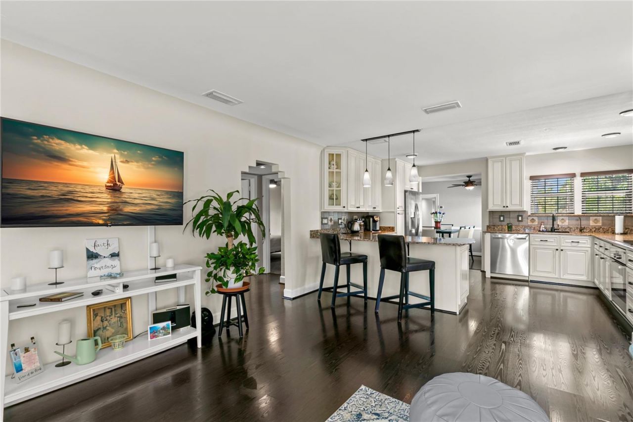 201 39th Street S, Saint Petersburg, FL 33711 Photo