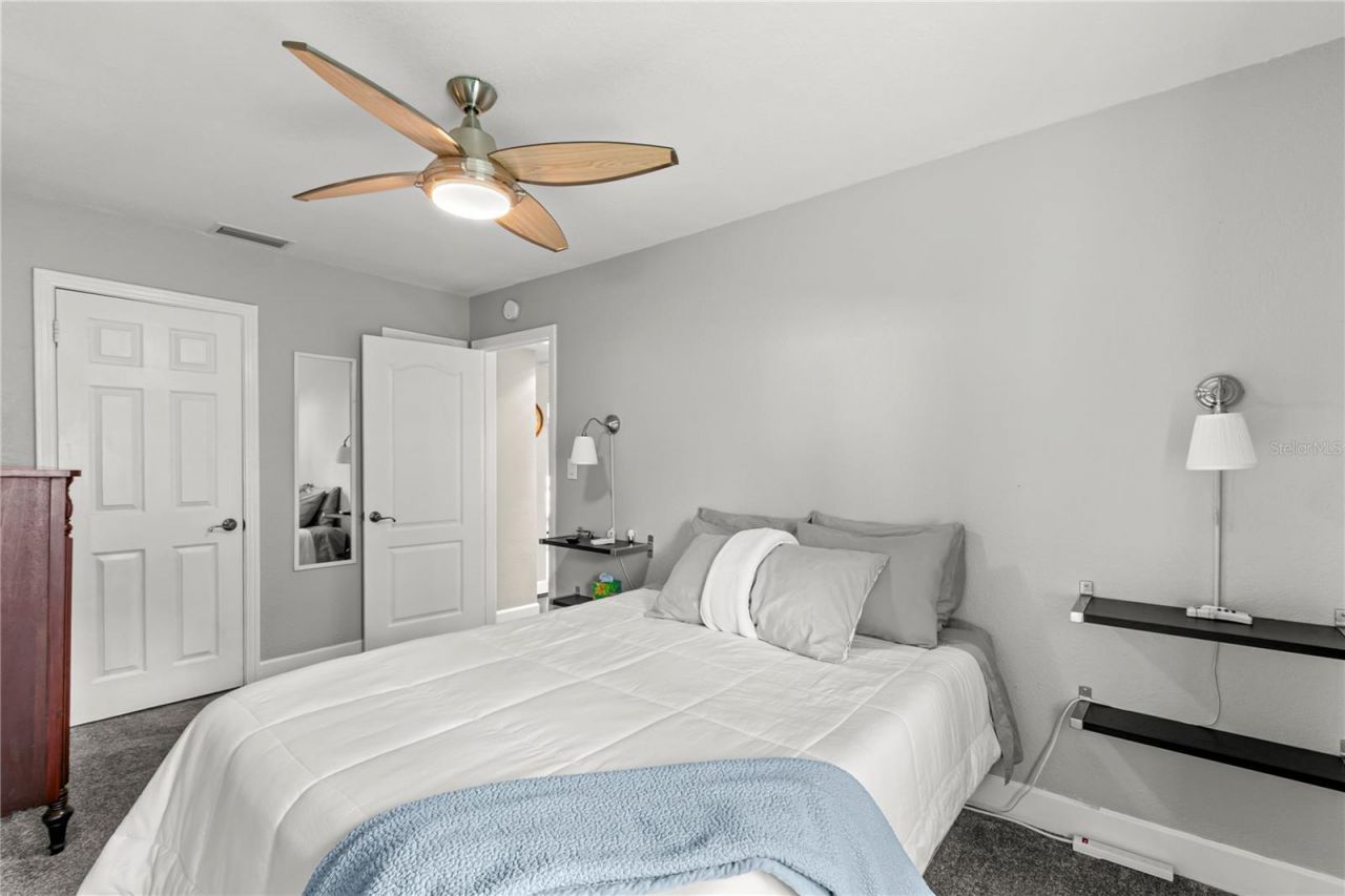 201 39th Street S, Saint Petersburg, FL 33711 Photo