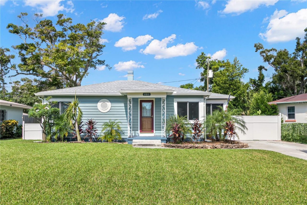201 39th Street S, Saint Petersburg, FL 33711 Photo