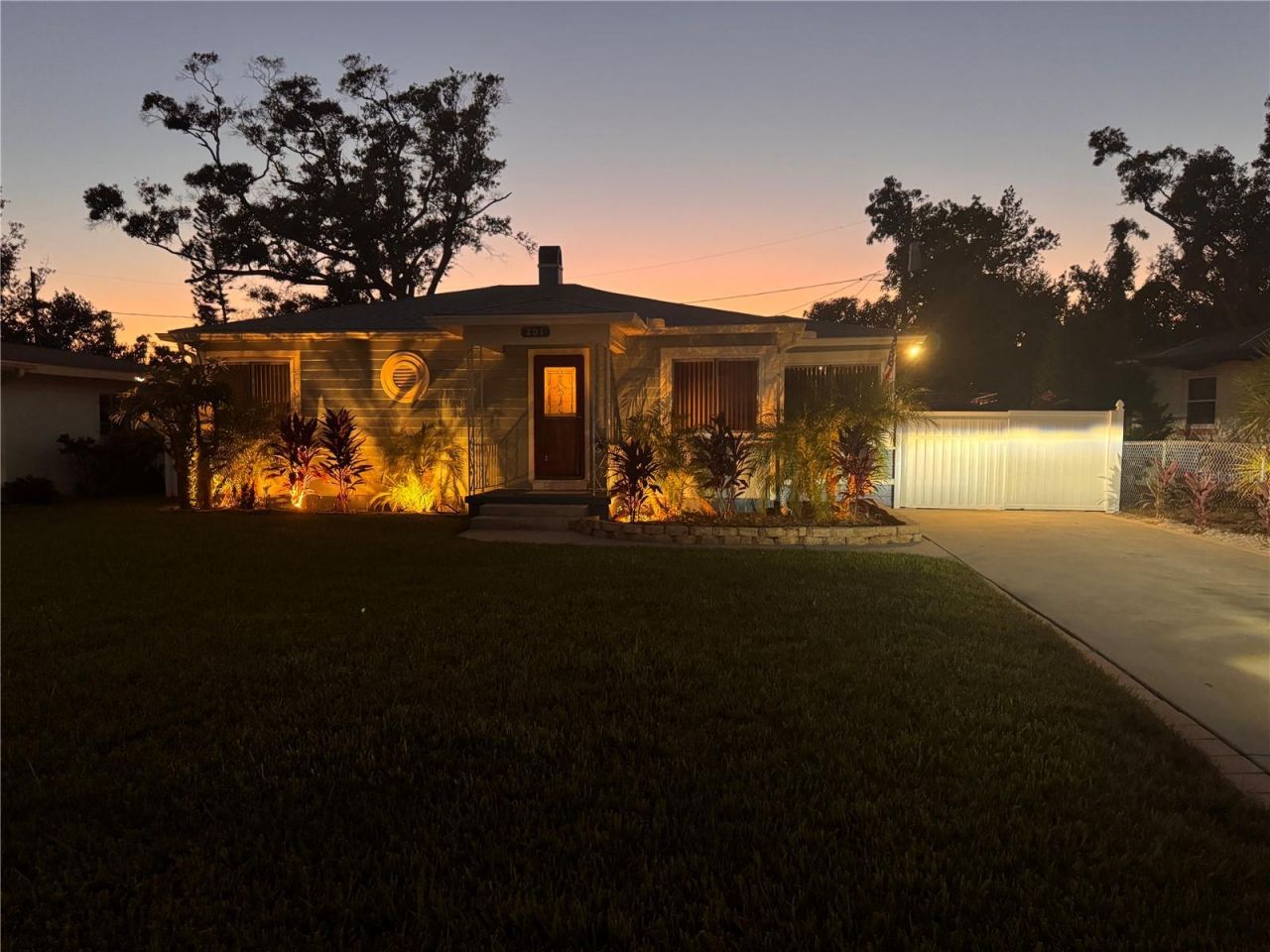 201 39th Street S, Saint Petersburg, FL 33711 Photo