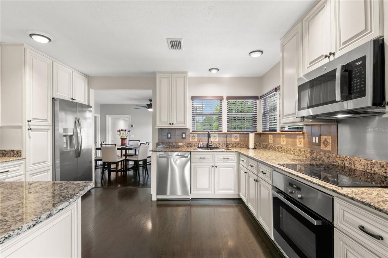 201 39th Street S, Saint Petersburg, FL 33711 Photo