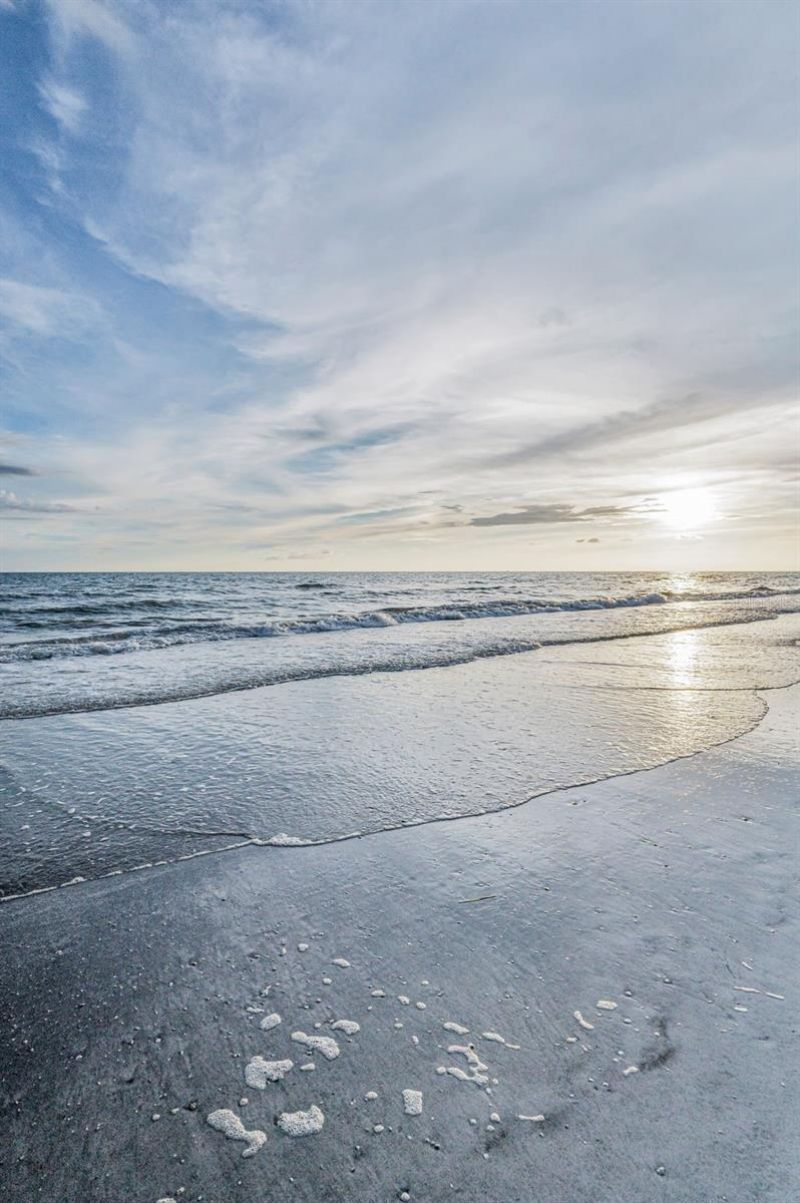 16200 Gulf Boulevard, Redington Beach, FL 33708 Photo