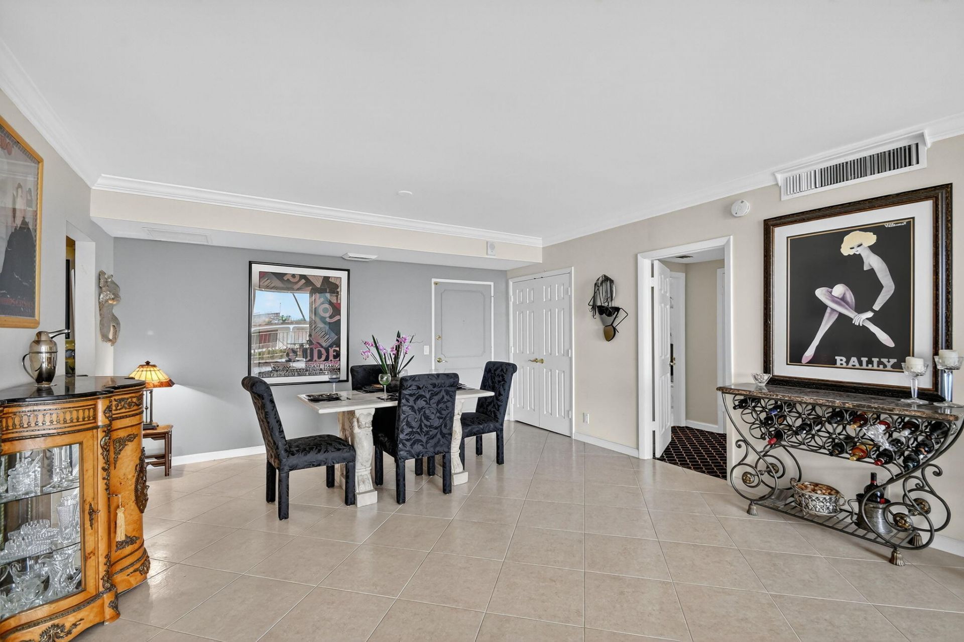 2295 S Ocean Boulevard, Unit 523, Palm Beach, FL 33480 Photo