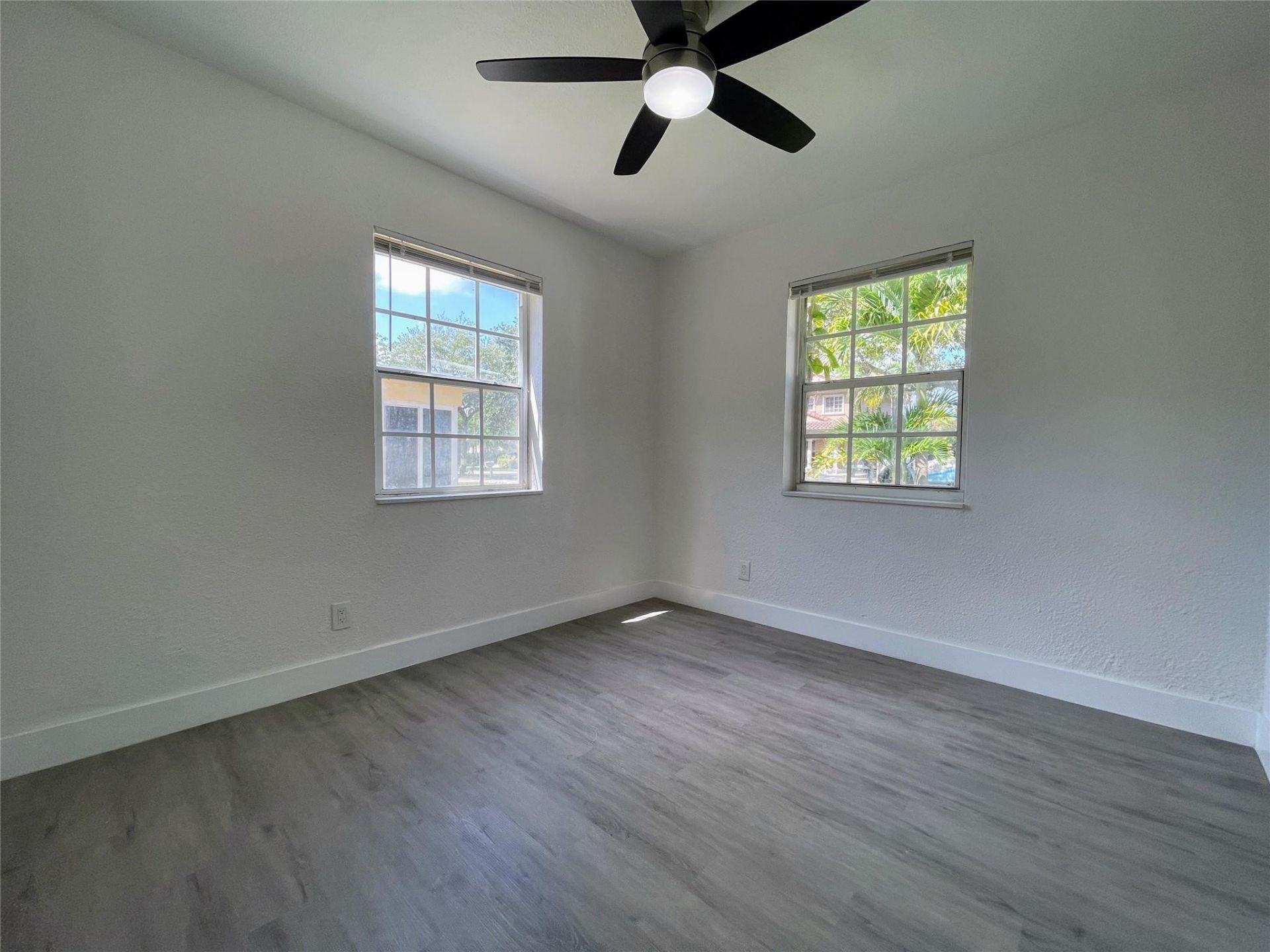 532 NW 15th Avenue, Fort Lauderdale, FL 33311 Photo