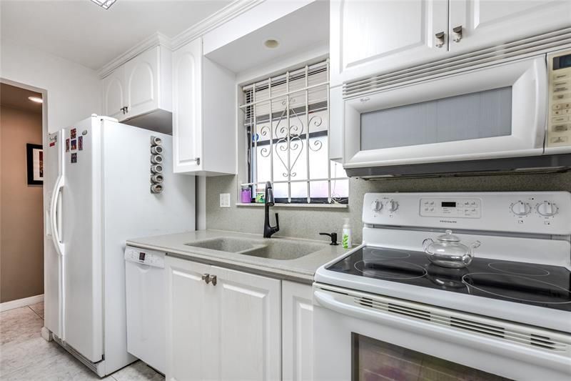 1401 S Federal Highway, Unit 122, Boca Raton, FL 33432 Photo