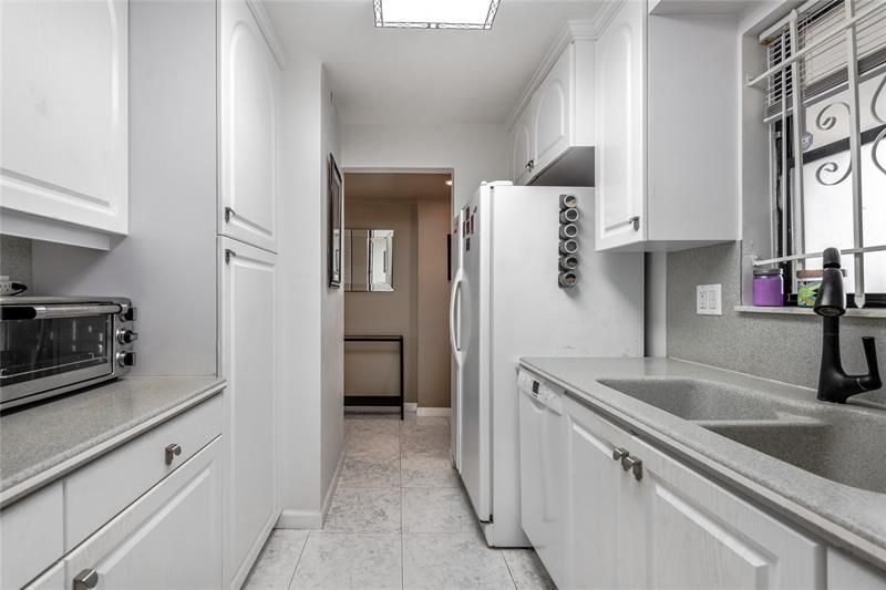 1401 S Federal Highway, Unit 122, Boca Raton, FL 33432 Photo