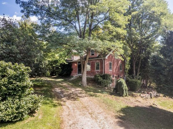 127 Clarendon Springs Lane, Clarendon, VT 05777