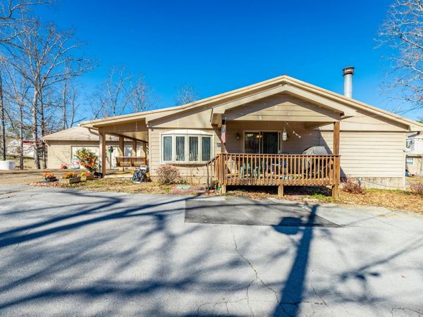 85 Deer Lane, Ringgold, GA 30736