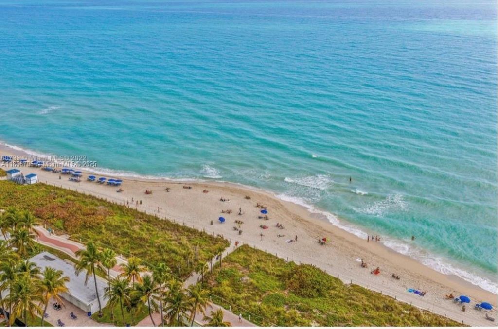 6301 Collins Ave, Unit 1606, Miami Beach, FL 33141 Photo