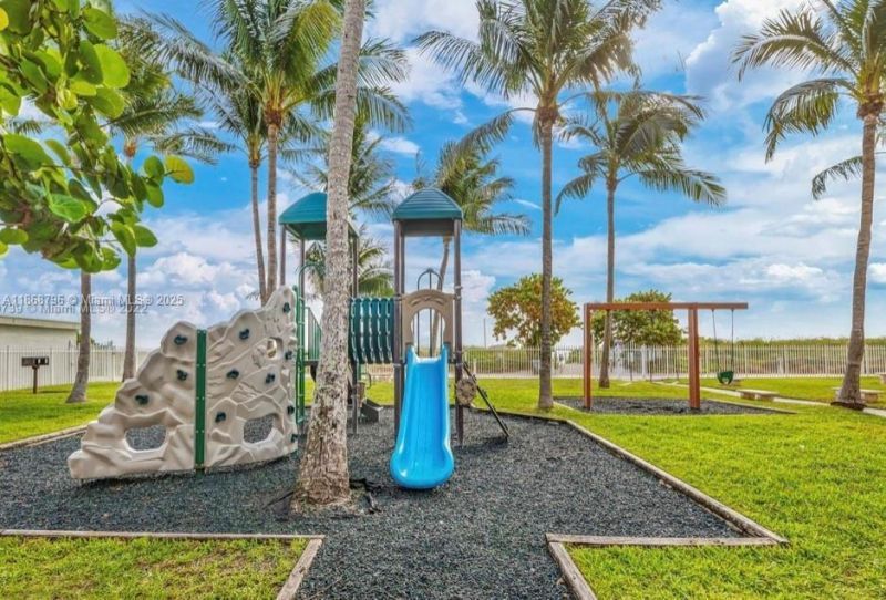 6301 Collins Ave, Unit 1606, Miami Beach, FL 33141 Photo