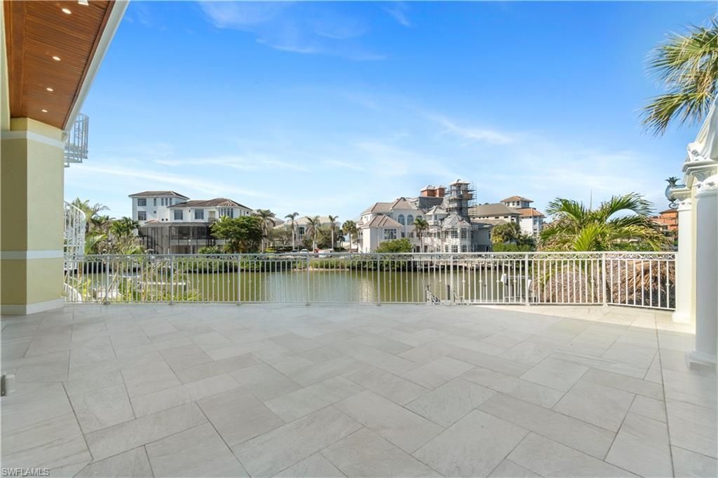 235 Bayfront Dr, Bonita Springs, FL 34134 Photo