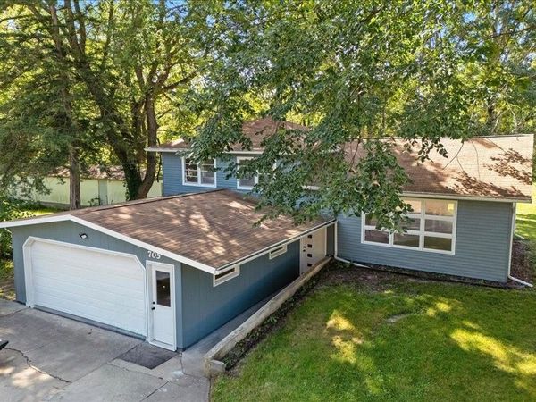 705 South St, Brandon, IA 52210