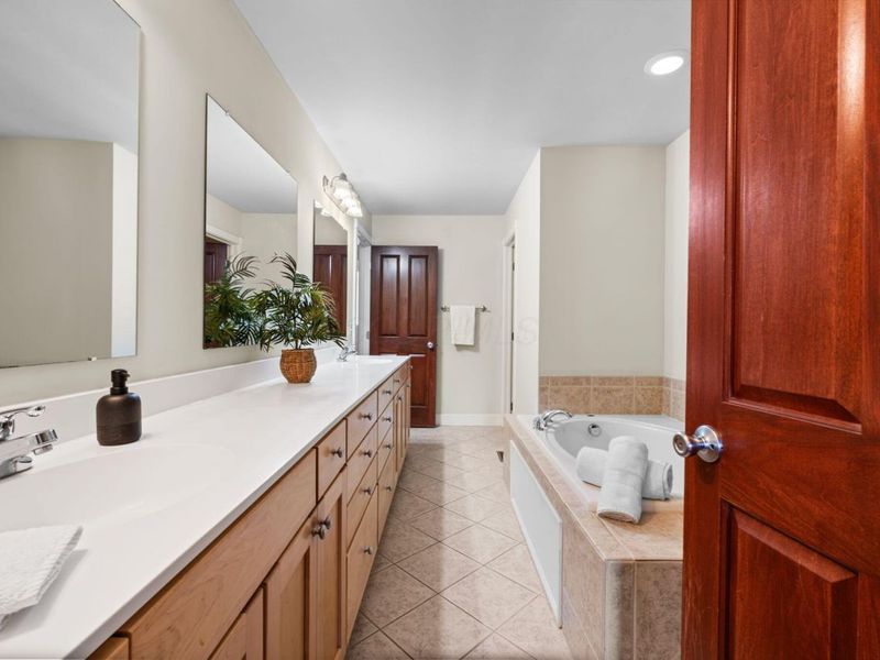 975 N 6th Street, Columbus, OH 43201 Photo 29