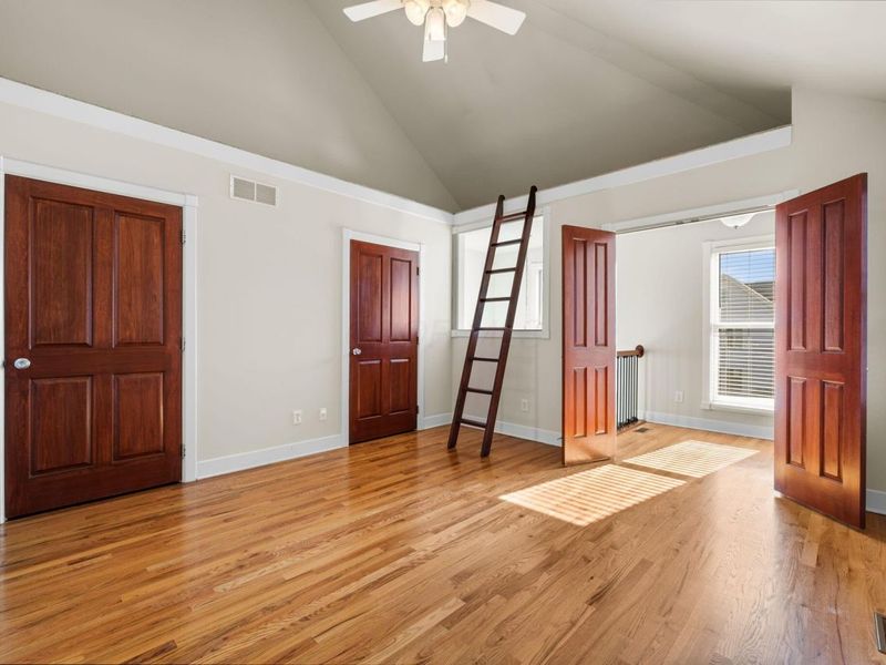 975 N 6th Street, Columbus, OH 43201 Photo 35