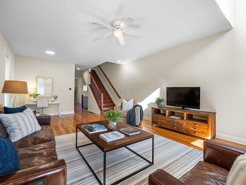 975 N 6th Street, Columbus, OH 43201 Photo 7