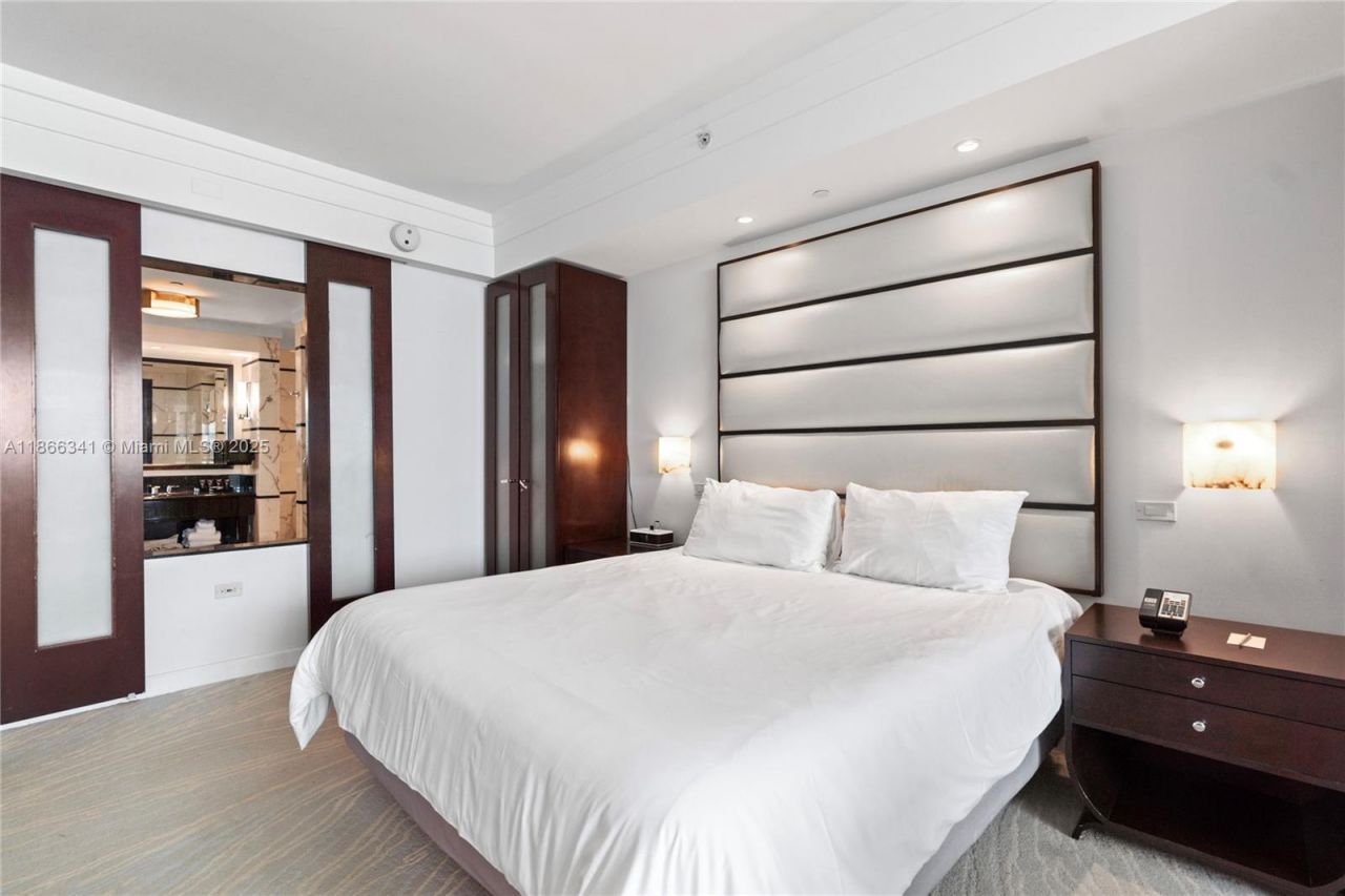 4391 Collins Ave, Unit 803, Miami Beach, FL 33140 Photo