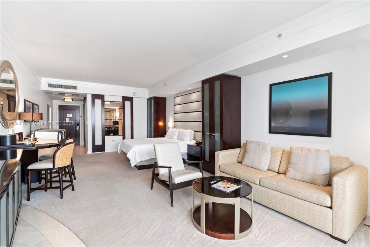 4391 Collins Ave, Unit 803, Miami Beach, FL 33140 Photo