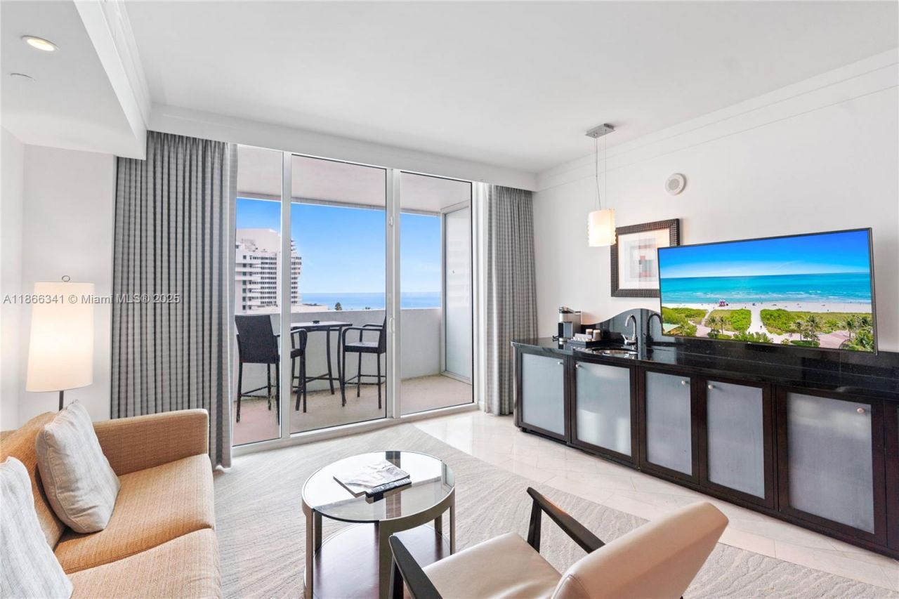 4391 Collins Ave, Unit 803, Miami Beach, FL 33140 Photo