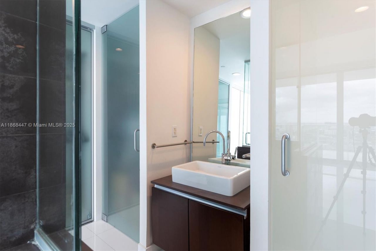 1040 Biscayne Blvd, Unit 3106, Miami, FL 33132 Photo