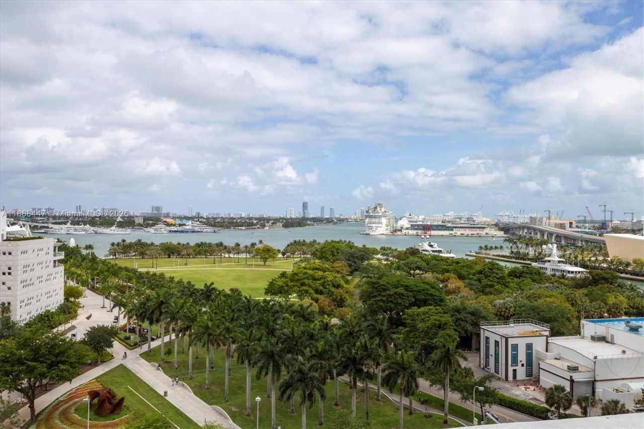 1040 Biscayne Blvd, Unit 3106, Miami, FL 33132 Photo