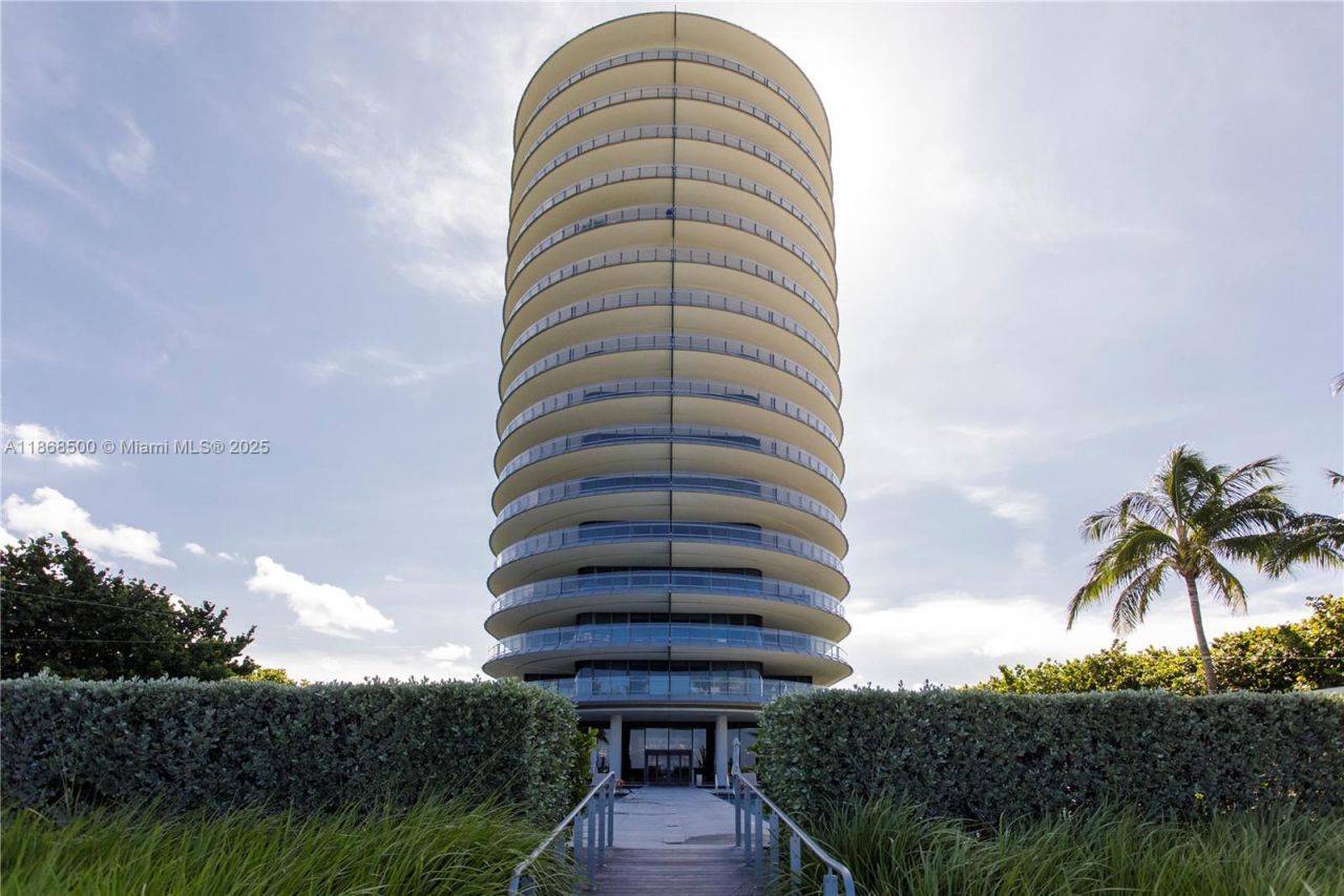 8701 Collins Ave, Unit 604, Miami Beach, FL 33154 Photo