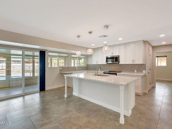 13250 W BELLWOOD Drive, Sun City West, AZ 85375