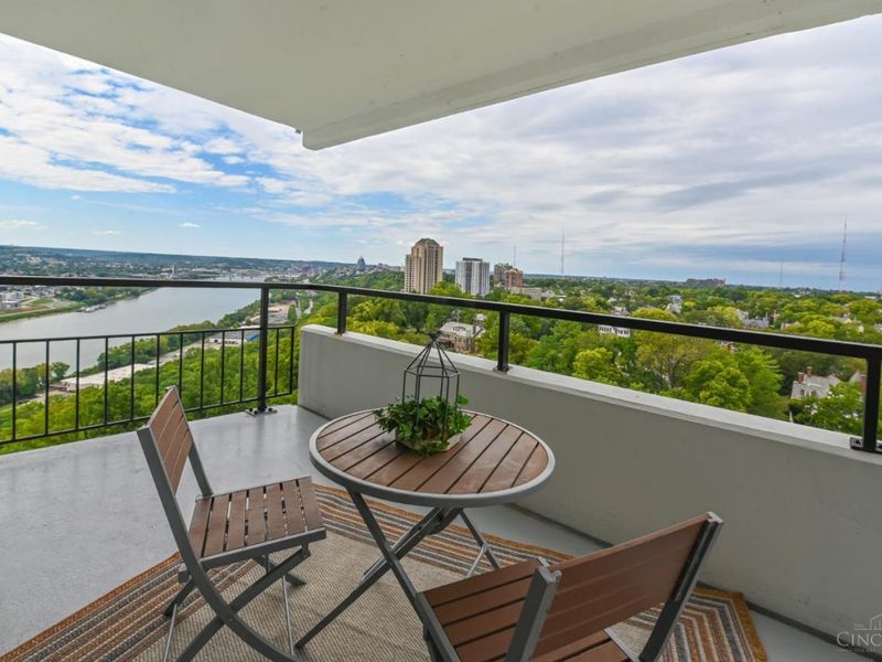 2401 Ingleside Avenue, Unit 10D, Cincinnati, OH 45206 Photo 35