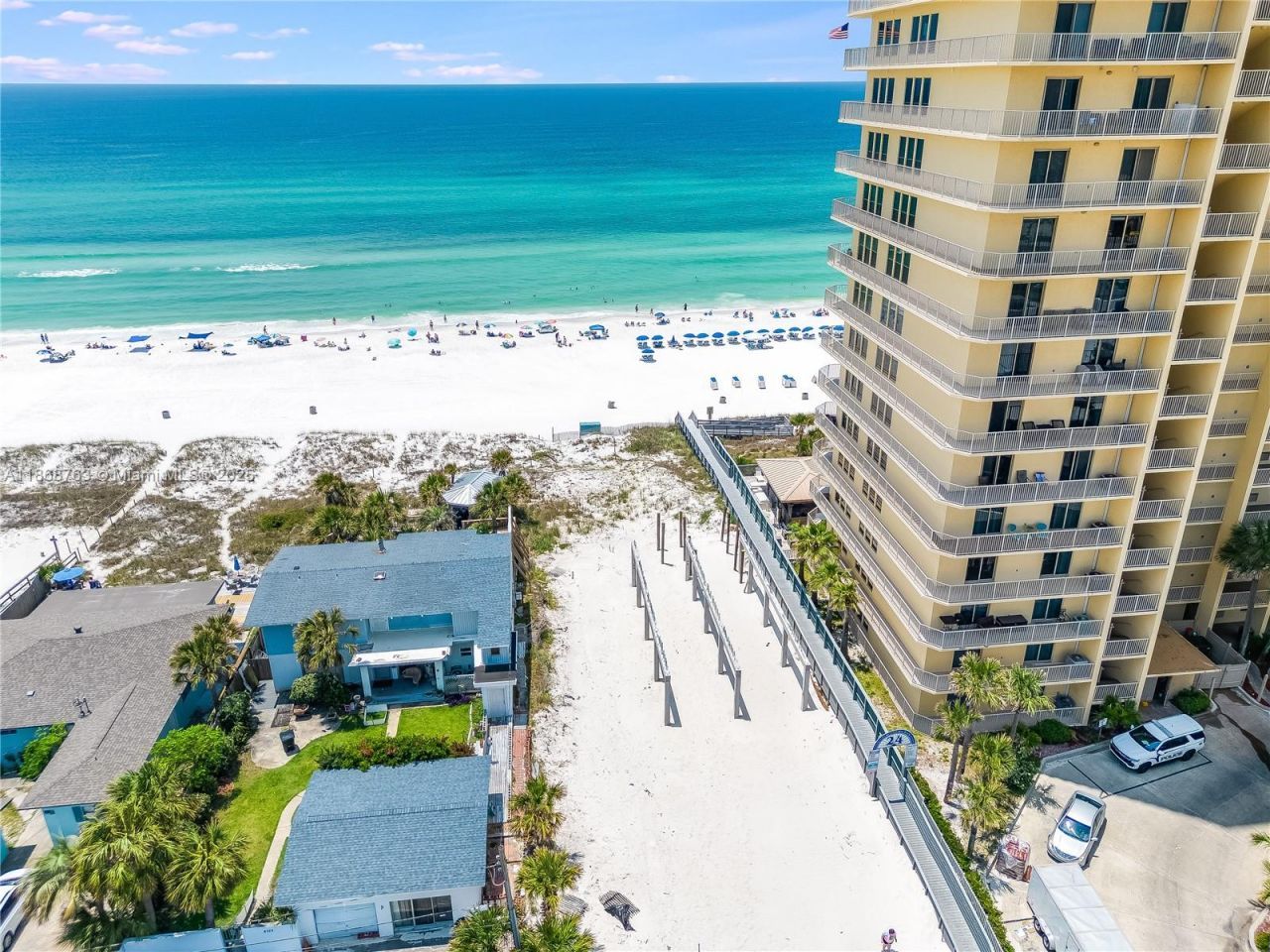 8730 Thomas Dr, Unit 409, Panama City, FL 32408 Photo