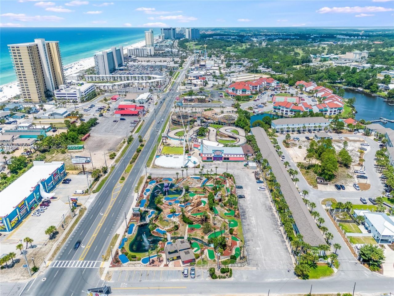 8730 Thomas Dr, Unit 409, Panama City, FL 32408 Photo