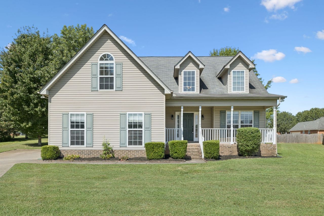 1013 Wigan Dr, Murfreesboro, TN 37130 Main Photo