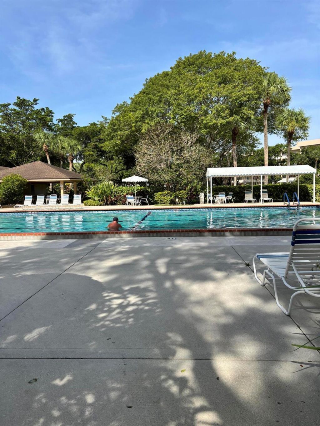 3960 Oaks Clubhouse Drive, Unit 401, Pompano Beach, FL 33069 Photo