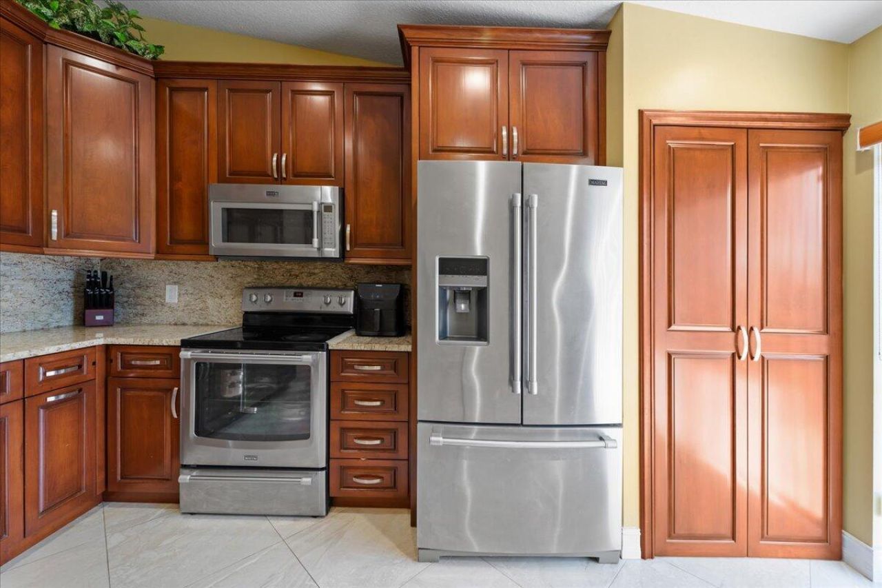 630 Sea Pine Way, Unit A, Greenacres, FL 33415 Photo