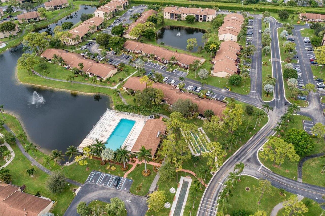 630 Sea Pine Way, Unit A, Greenacres, FL 33415 Photo