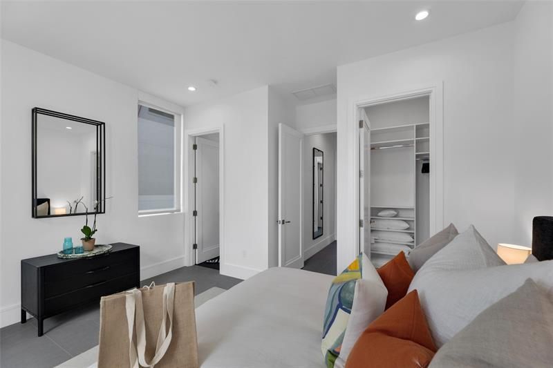 1730 SE 13th Street, Fort Lauderdale, FL 33316 Photo