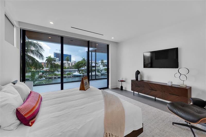 1730 SE 13th Street, Fort Lauderdale, FL 33316 Photo