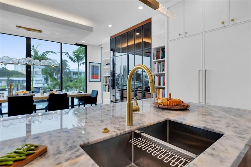 1730 SE 13th Street, Fort Lauderdale, FL 33316 Photo