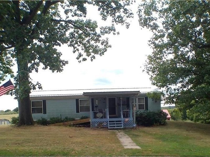 2022 Waterford Road, East Palestine, OH 44413 Photo 1